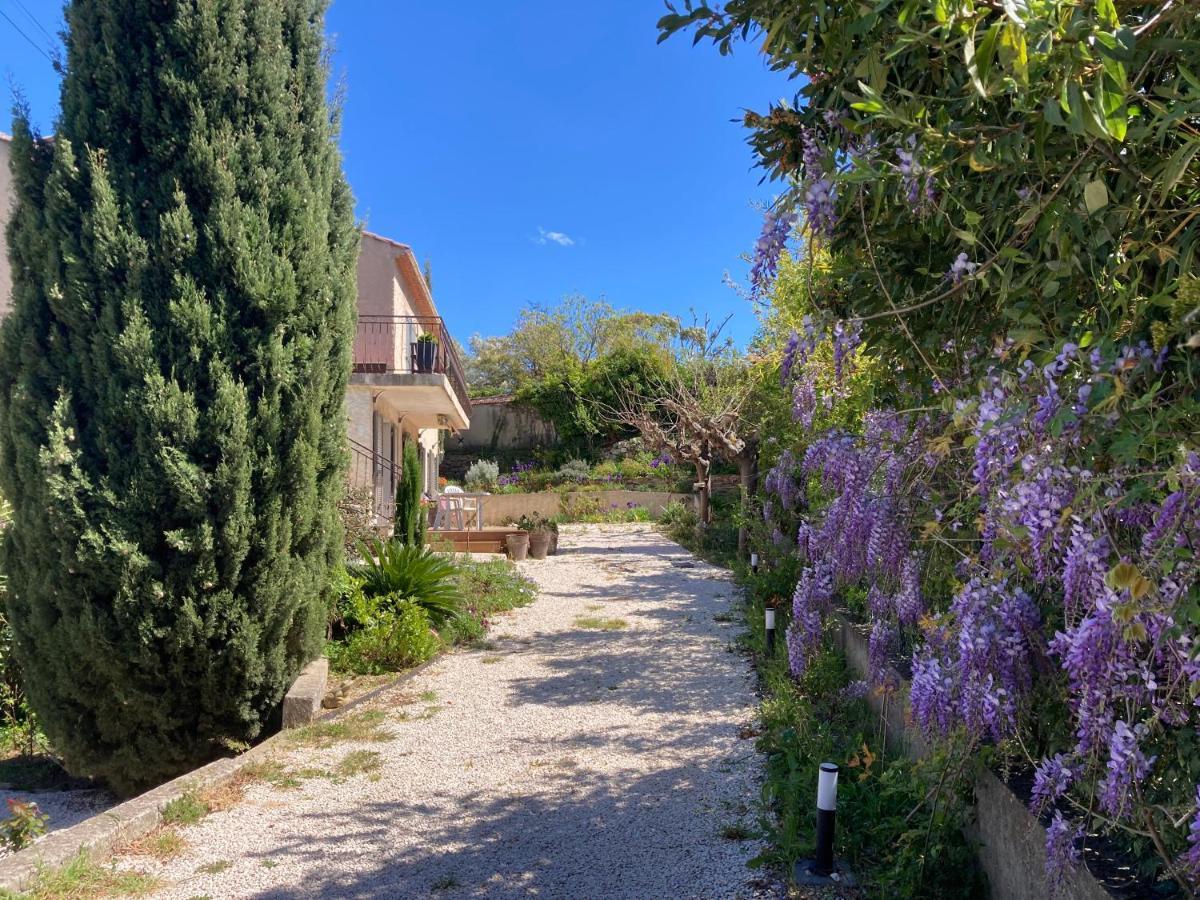 Haut de villa avec terrasse privative jardin et parking tout près des plages Tolone Esterno foto